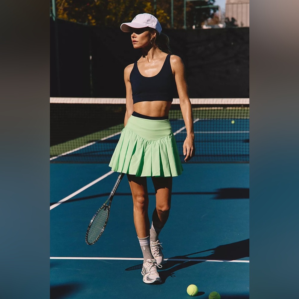 New FP Movement Free People Swing Of Thing Keylime Skort Shorts Skirt sz XS
